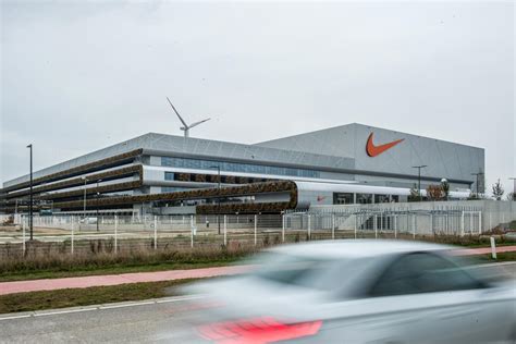 nike antwerpen fabriek|Nike logistics laakdal.